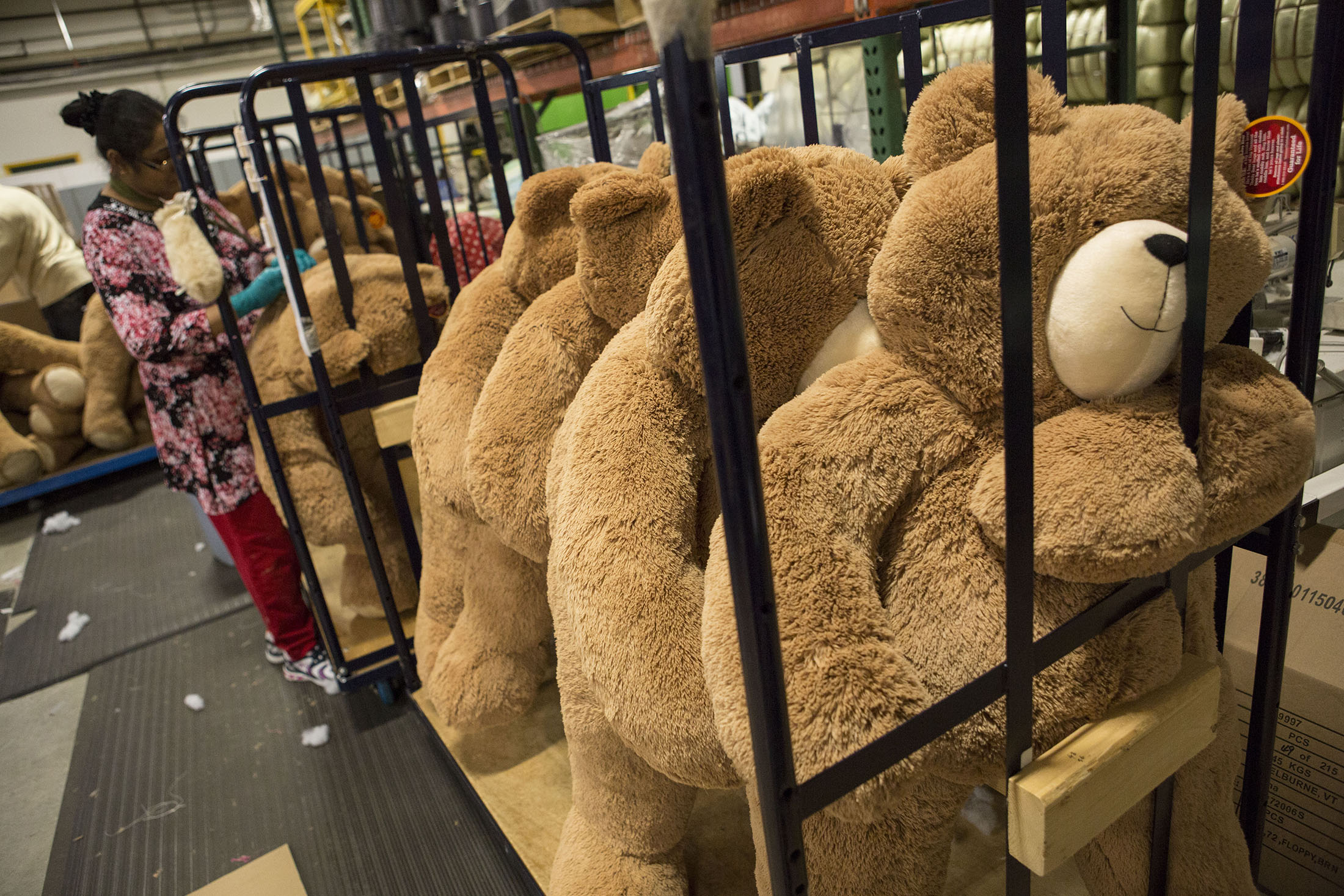 giant teddy bear card factory