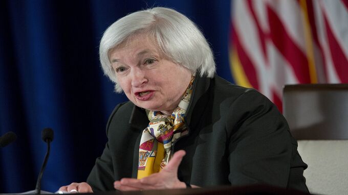 Yellen Is Watching These Four Indicators for Signals on When to Raise ...