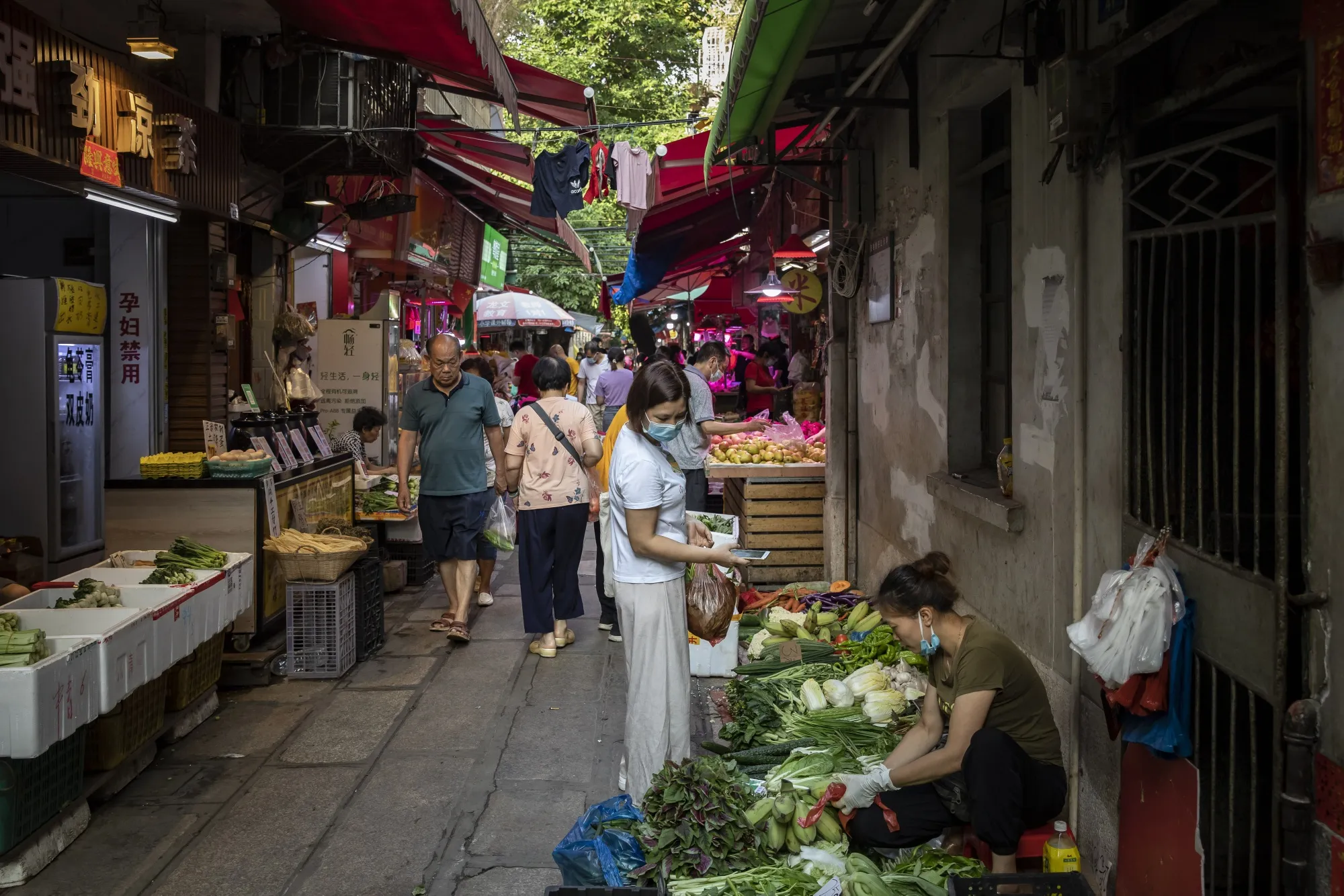 China’s Bonds Sell Off Most Since January on Inflation Surge