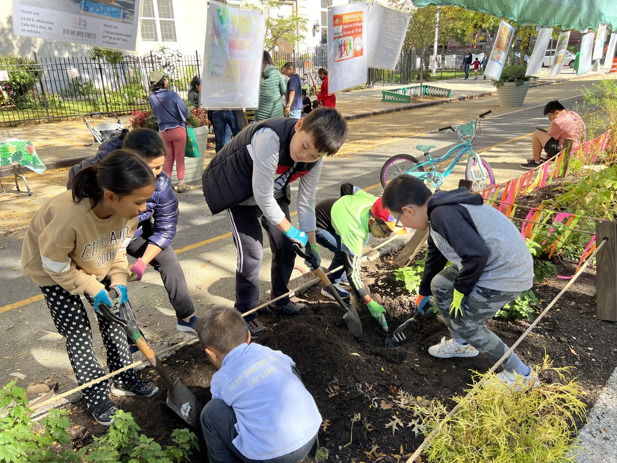 To Ease Parenting Burdens, We Need Better Housing and Street Designs, Too -  Bloomberg
