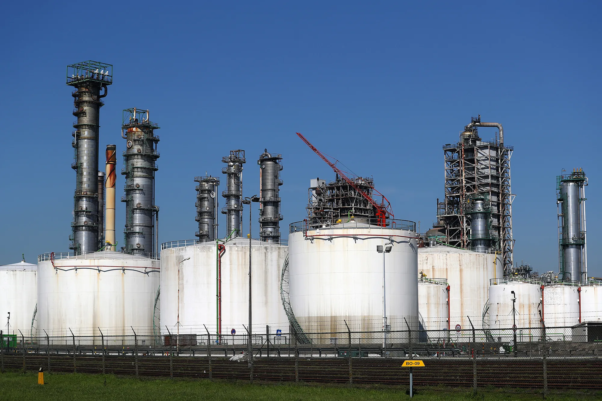 Oil Prices Volatile As Coronavirus Lockdowns Decimate Demand