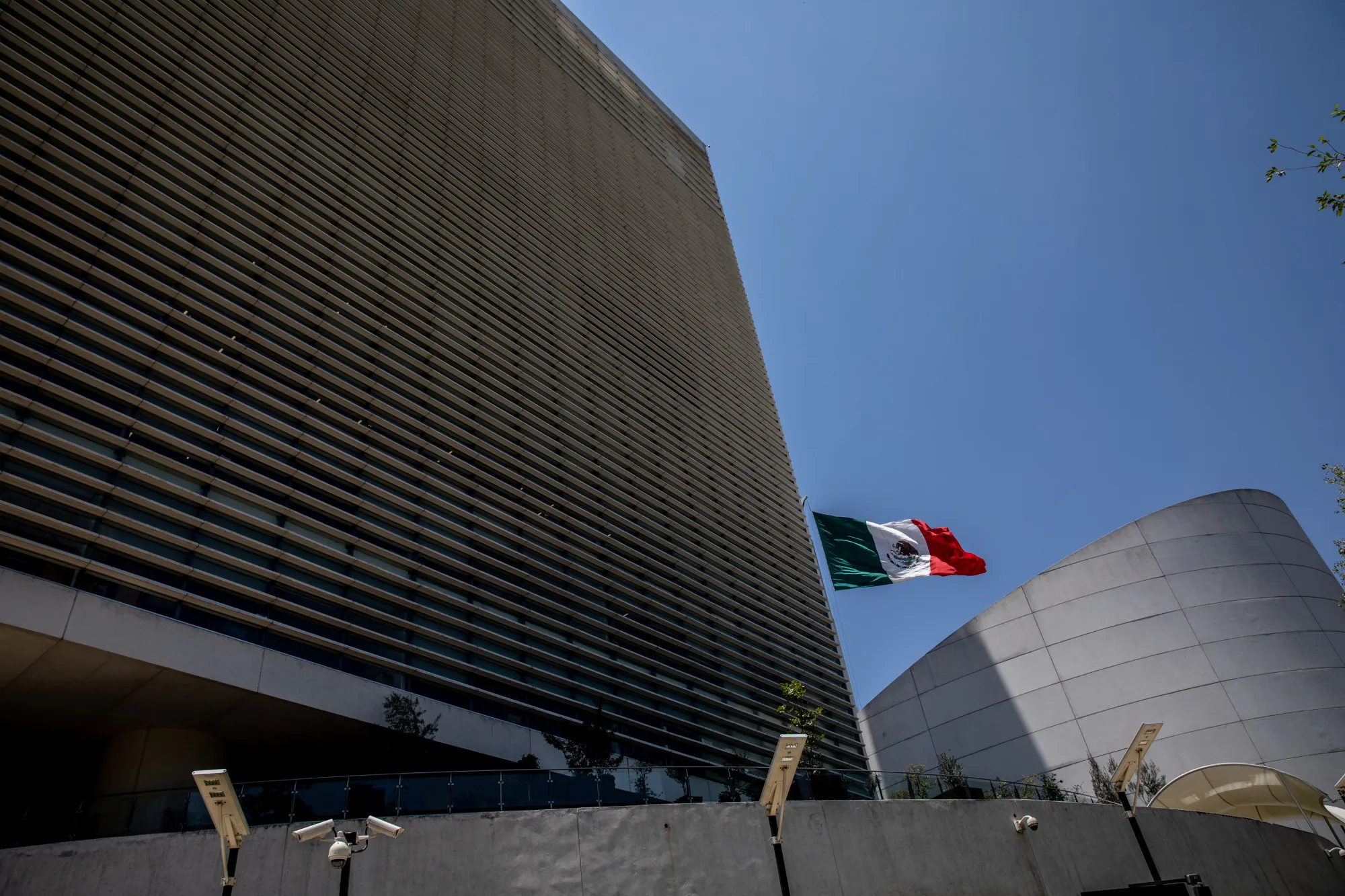 Mexico’s Senate Approves Bill to Dismantle Regulatory Watchdogs - Bloomberg