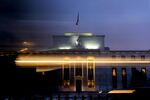 Uncertainty is pulling the Fed away from its carefully calibrated path to U.S. recovery. 