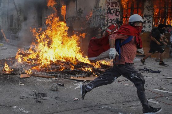 Summer Vacation Is Over and Protest-Weary Chileans Are on Edge