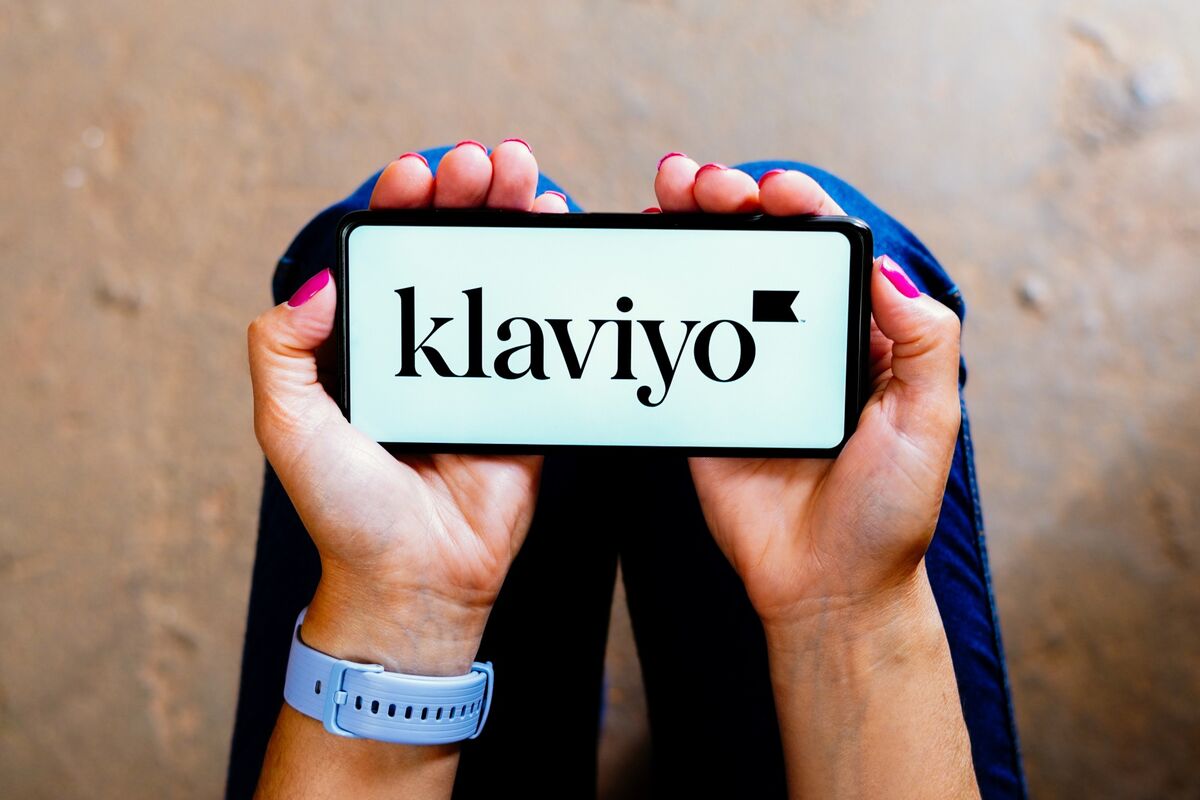 Techmeme: Klaviyo closes up 9.2% in its New York Stock Exchange debut,  valuing the Shopify-backed e-commerce marketing company at $9.9B on a fully  diluted basis (Bloomberg)