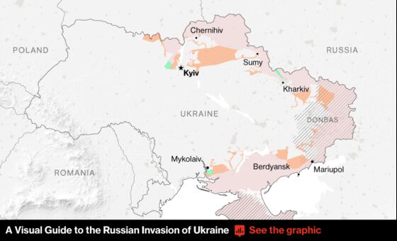 Ukraine Update: Macron, Putin to Discuss Mariupol Evacuation