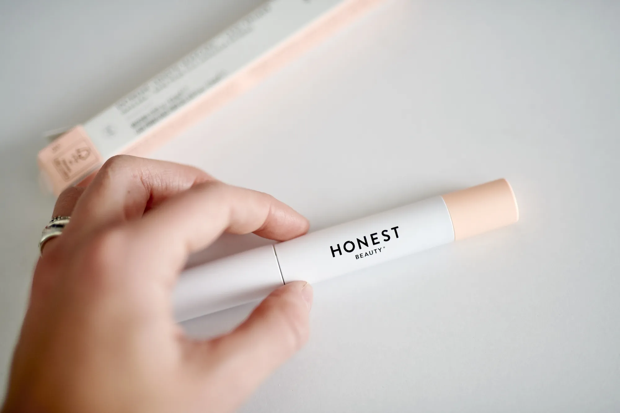 Honest Co. brand mascara.&nbsp;