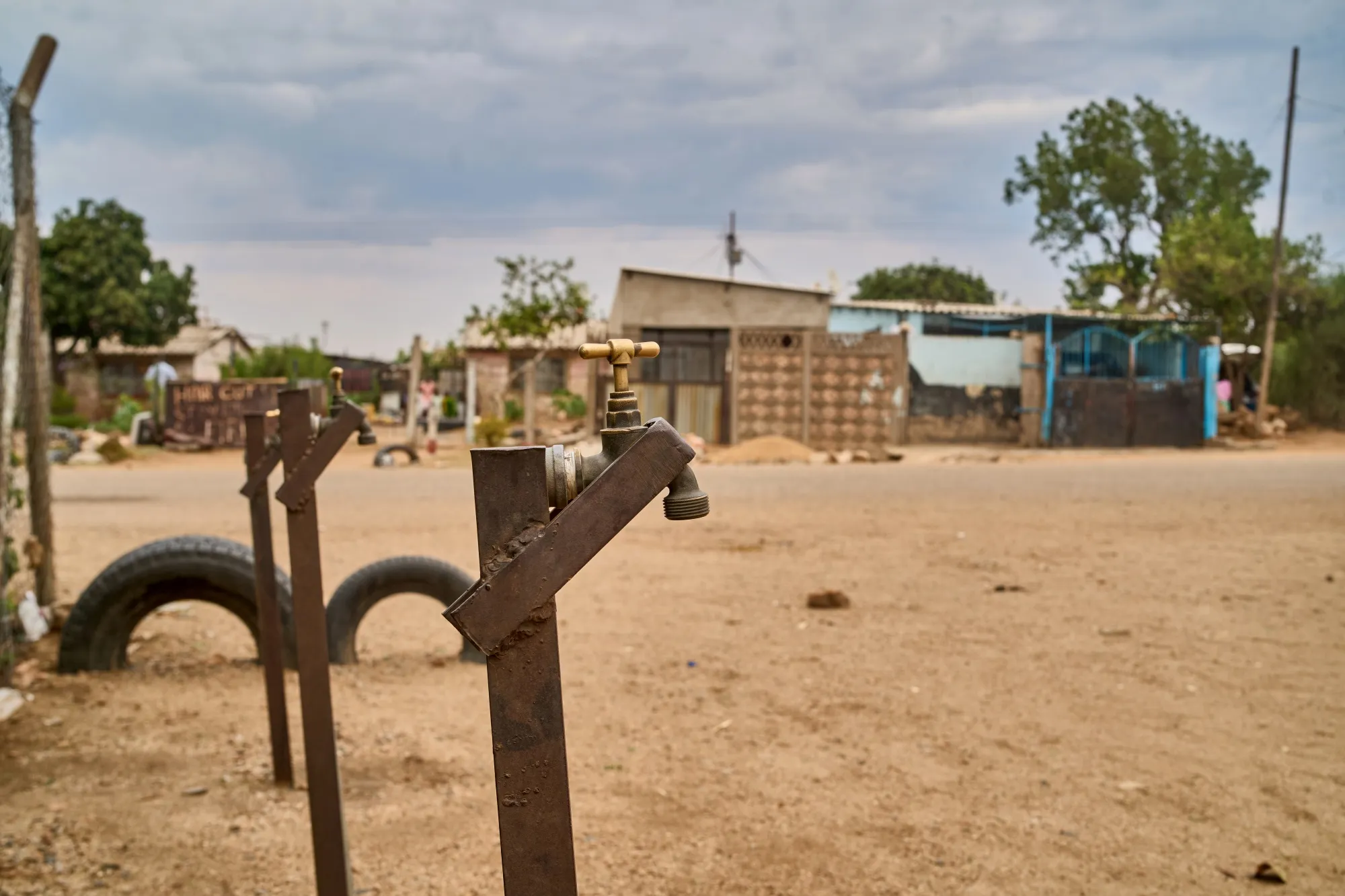 Zimbabwe's second-largest city at risk of running dry by year-end ...
