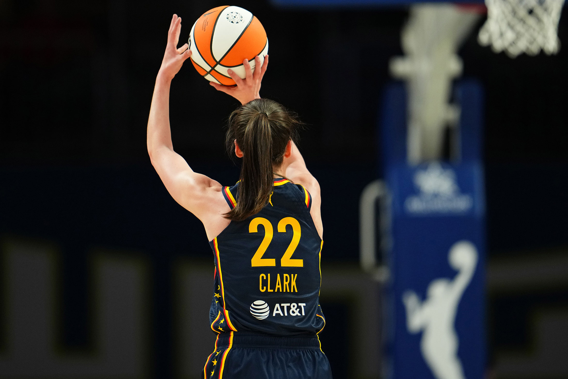 The Caitlin Clark Effect Is Already Changing the WNBA - Bloomberg