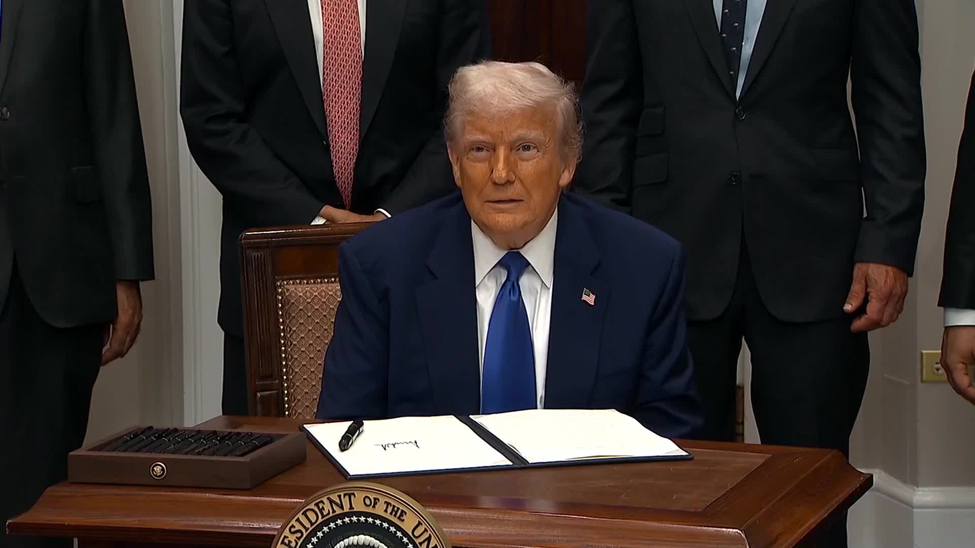 Trump Seeks Direct Talks with Xi Following U.S.-China Tariff Truce