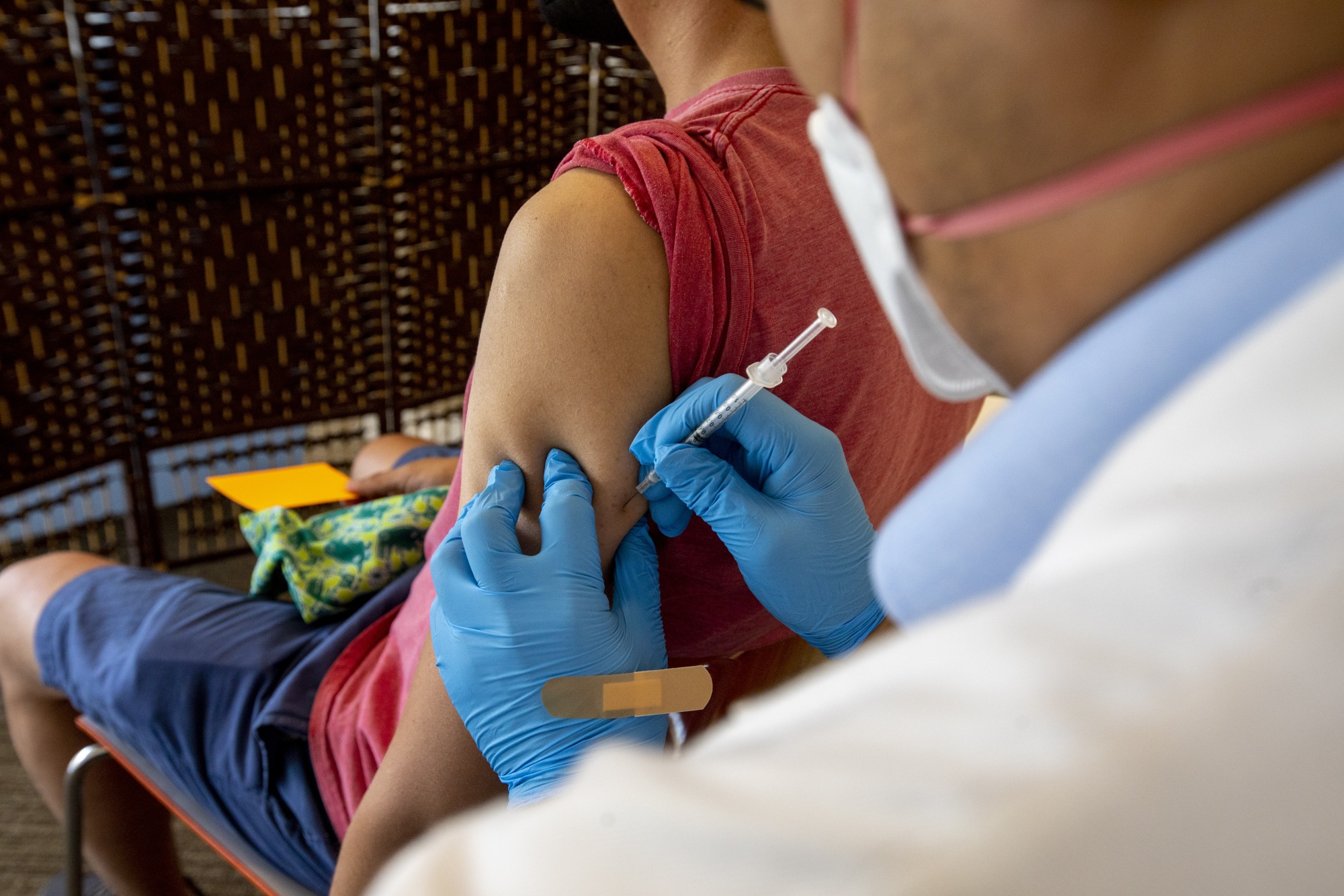 A health worker administers a dose of the Bavarian Nordic A/S Jynneos monkeypox vaccine at a vaccination site in&nbsp;California, US, on Wednesday, Aug. 3, 2022.&nbsp;