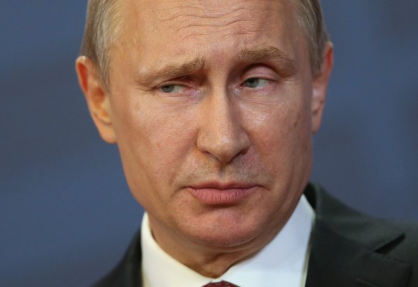 Putin Confronts His Fading Influence in the Mideast - Bloomberg