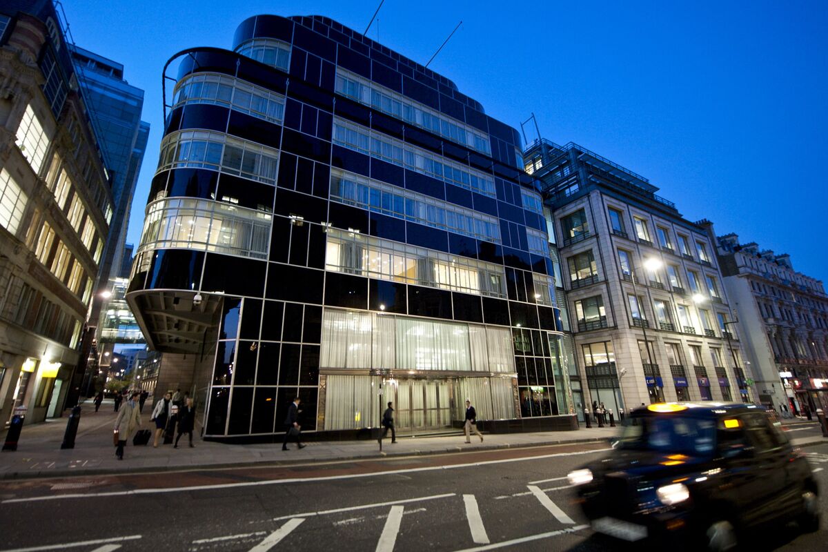 HSBC’s London Office Shortlist Includes Former Goldman Sachs HQ Bloomberg