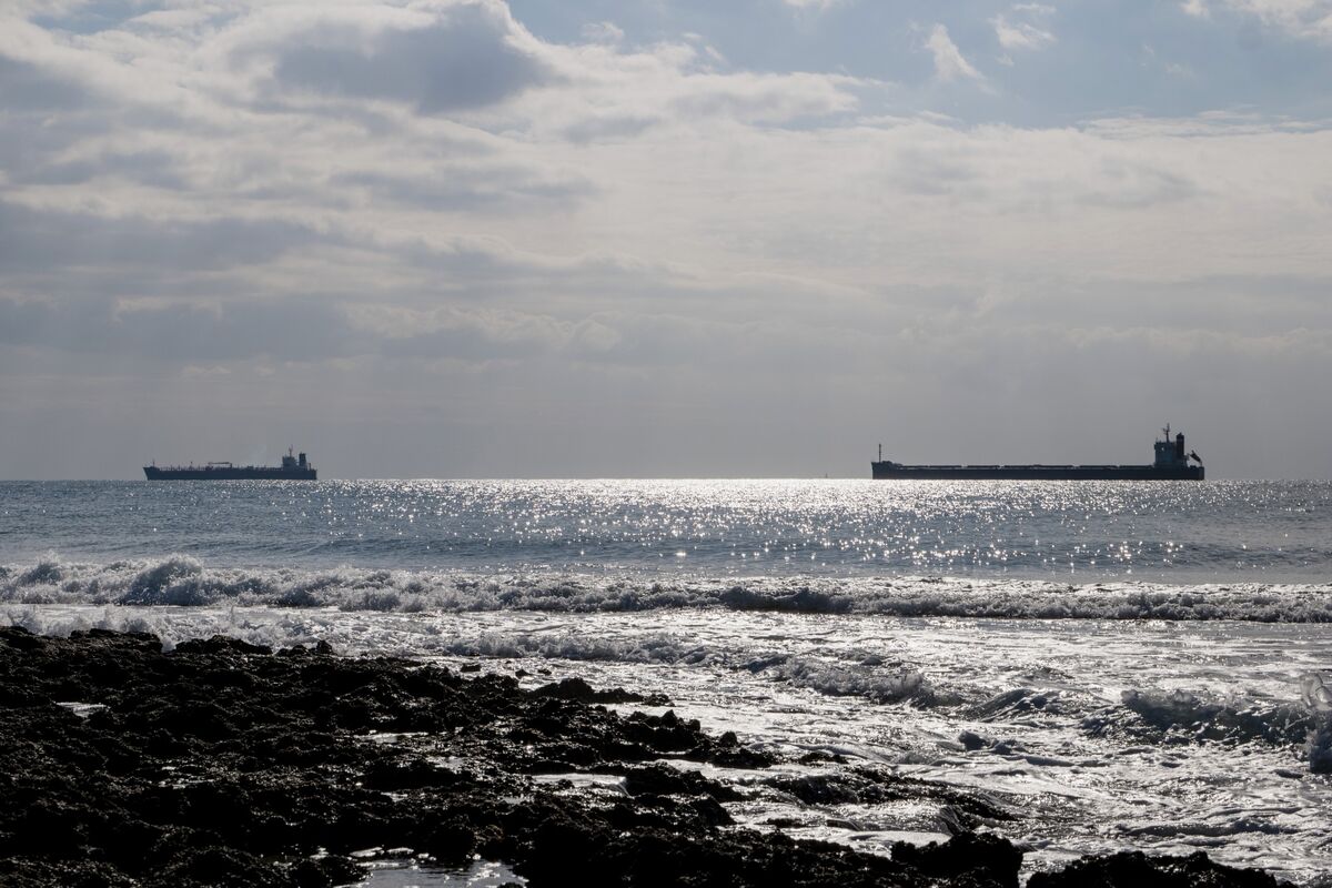 Russia's Crude Oil Shipments Stick Close to a Two-Month Low