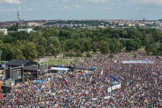 Billionaire Czech Premier Survives Ouster Bid After Mass Rallies