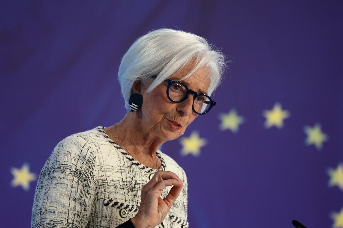 ECB Chief Says Long-Term Inflation Expectations Remain On Target