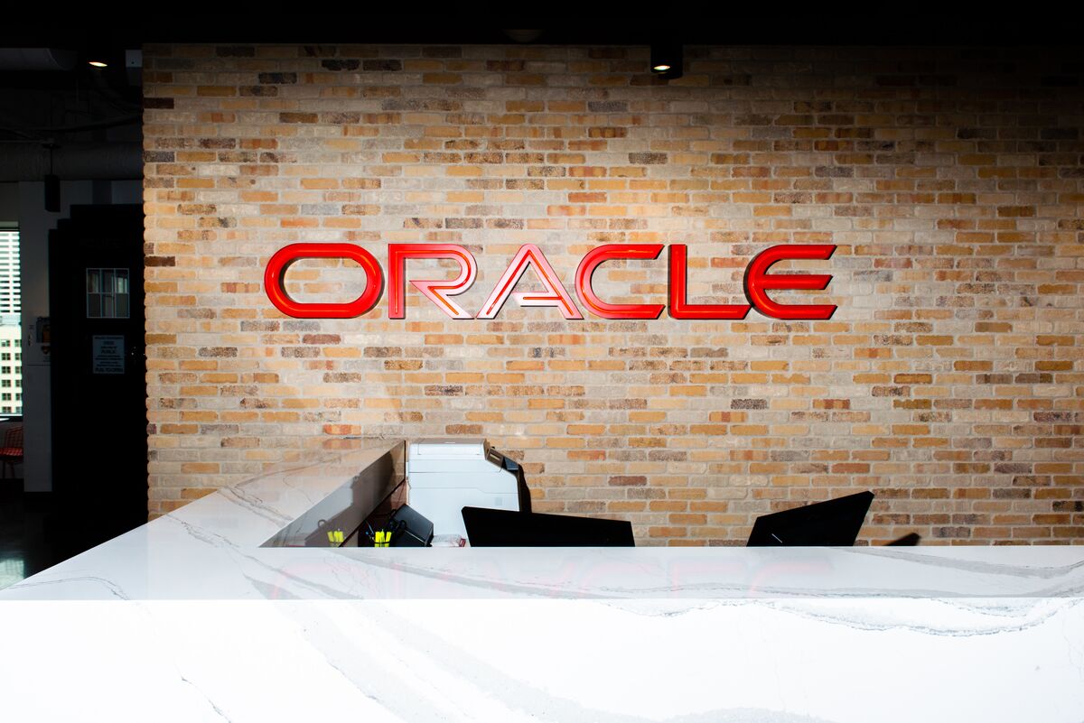 Oracle Shares Climb as US-China TikTok Negotiations Progress