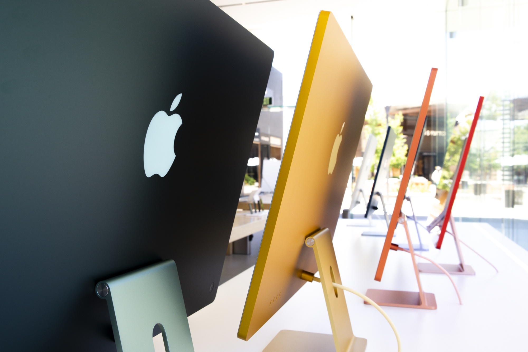 When Is Apple (AAPL) Releasing New Mac Pro, 15-inch MacBook Air, New iMac,  M3? - Bloomberg