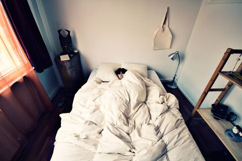 Renting Out Your Bedroom to Fund Your Startup