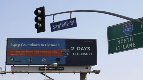 L.A. Digital Billboards Darkened in Row with Residents and Rival