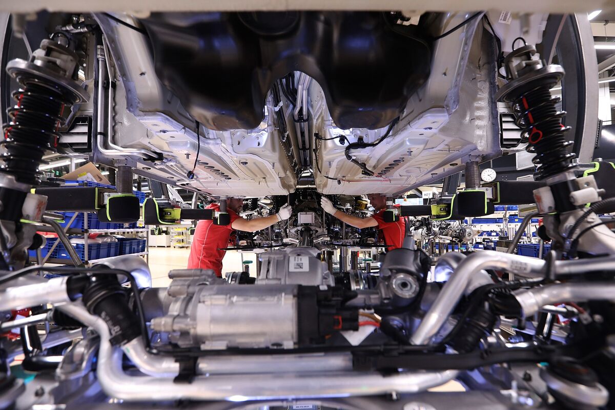 Porsche Faces Claims by U.S. Over VW Diesel Scandal Disclosure Bloomberg