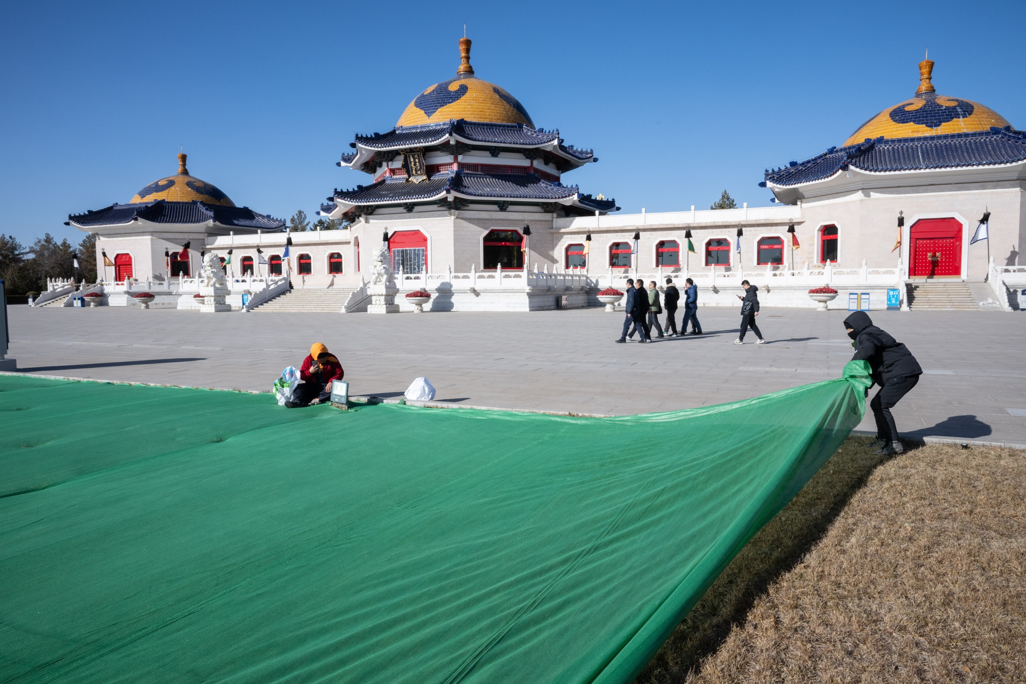 China’s Weak Local Borrowing Raises Hope for More Central Aid - Bloomberg