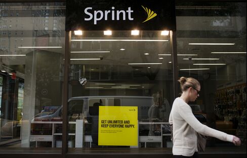 Softbank to Raise $4 Billion in Bonds to Pay for Sprint Purchase