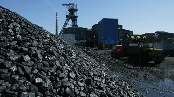 EU Backs Russian Coal Ban as Some Countries Demand Tougher Steps