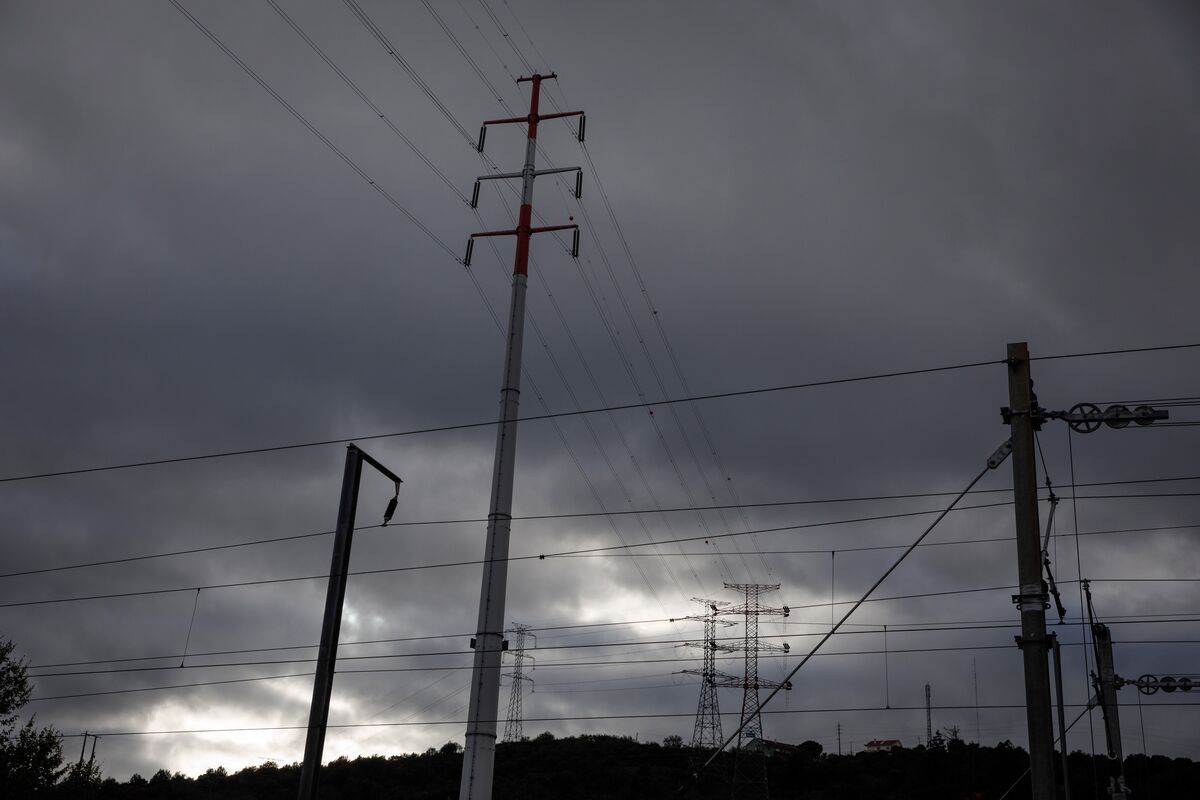 Portugal to Lower ValueAdded Tax Rate on Electricity Bills Bloomberg