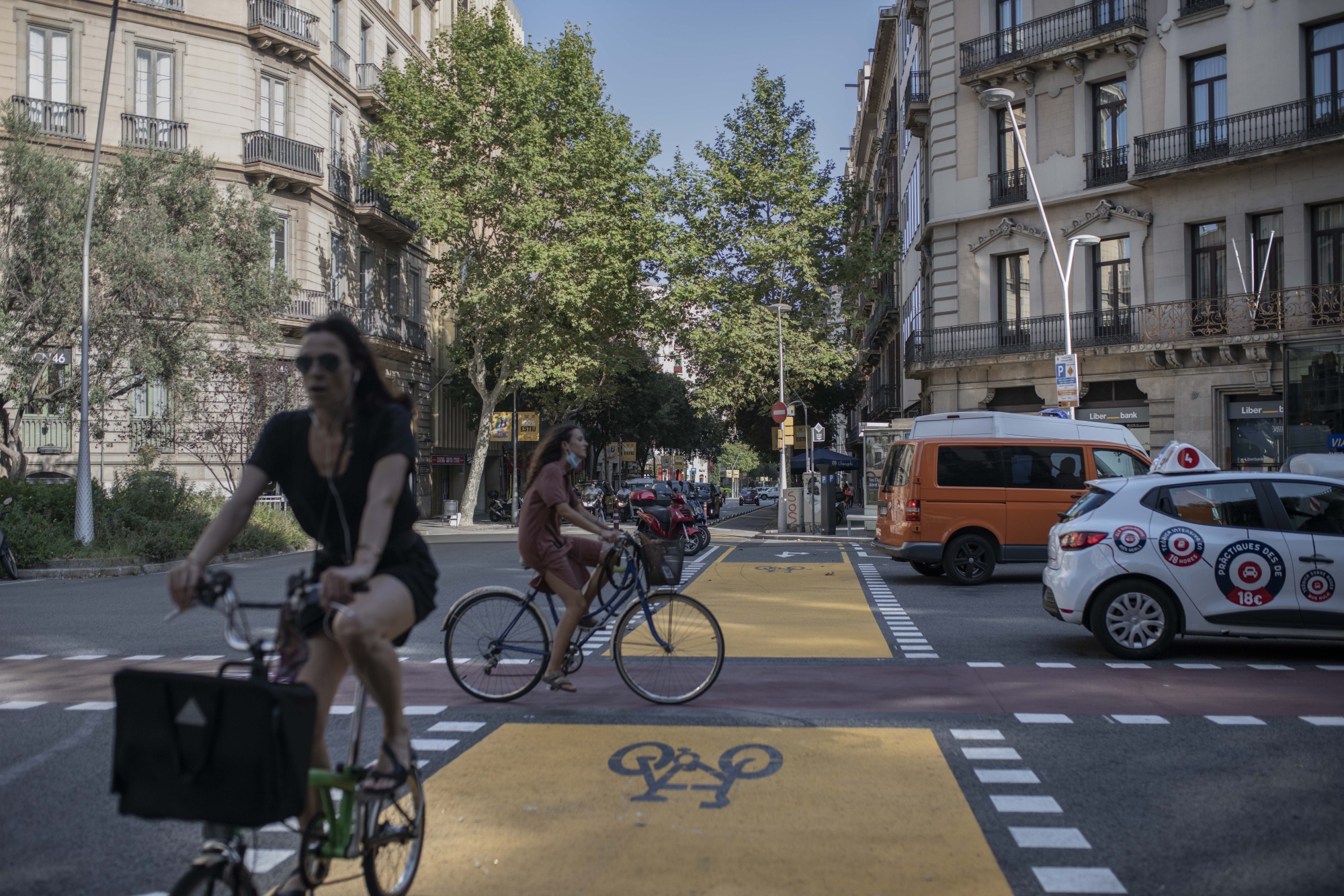 relates to An Urban Planner’s Trick to Making Bike-able Cities