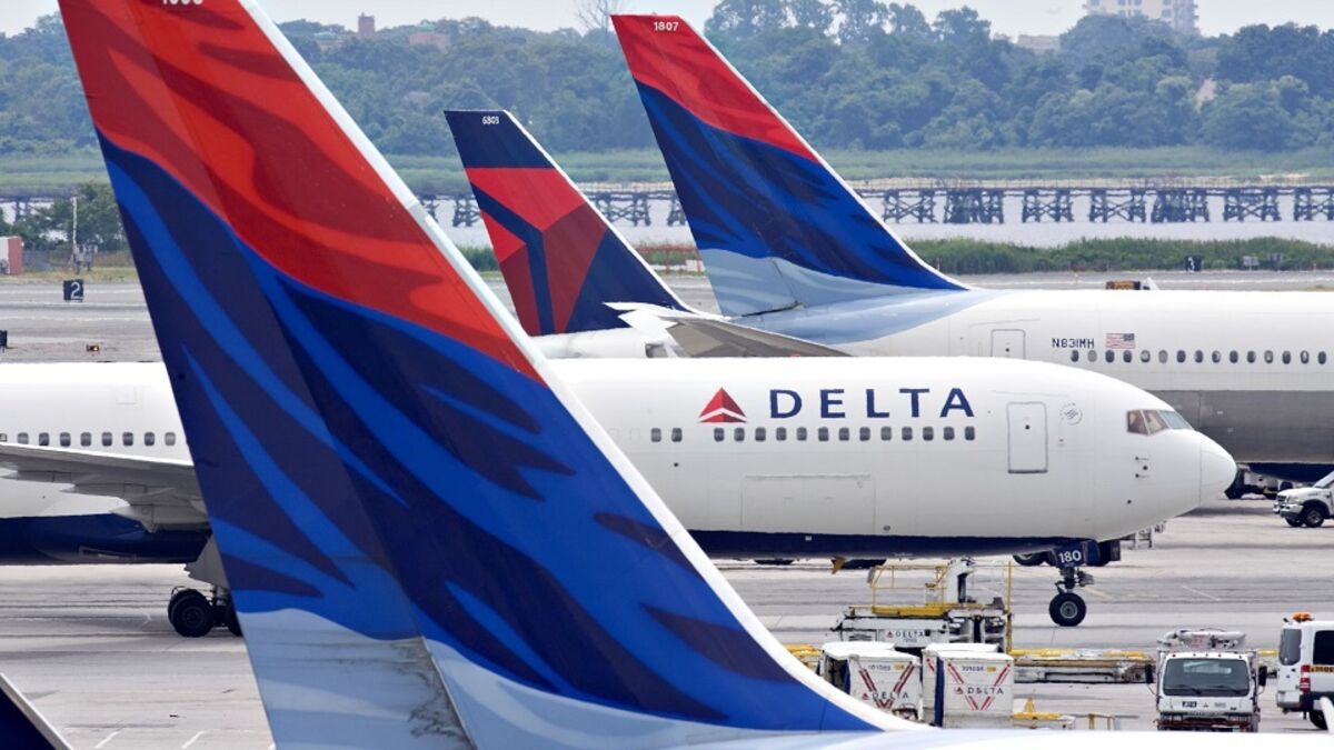 Delta Sees Strong Demand Into 2026 on Premium Travel Boost