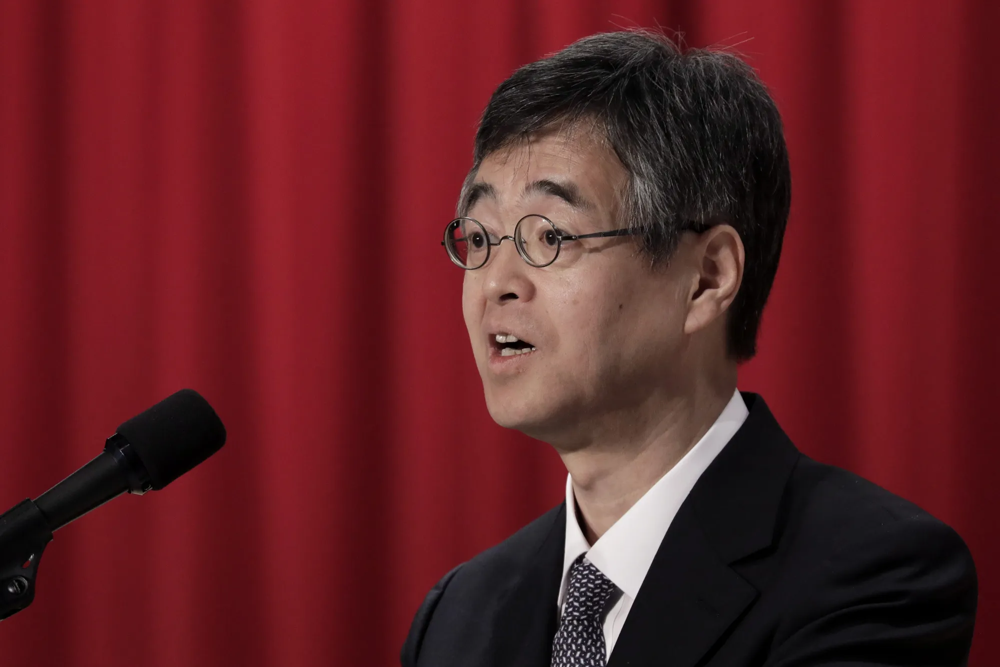 日銀・氷見野氏､金融政策の｢方針自体に変化あると考えず｣-中東情勢で