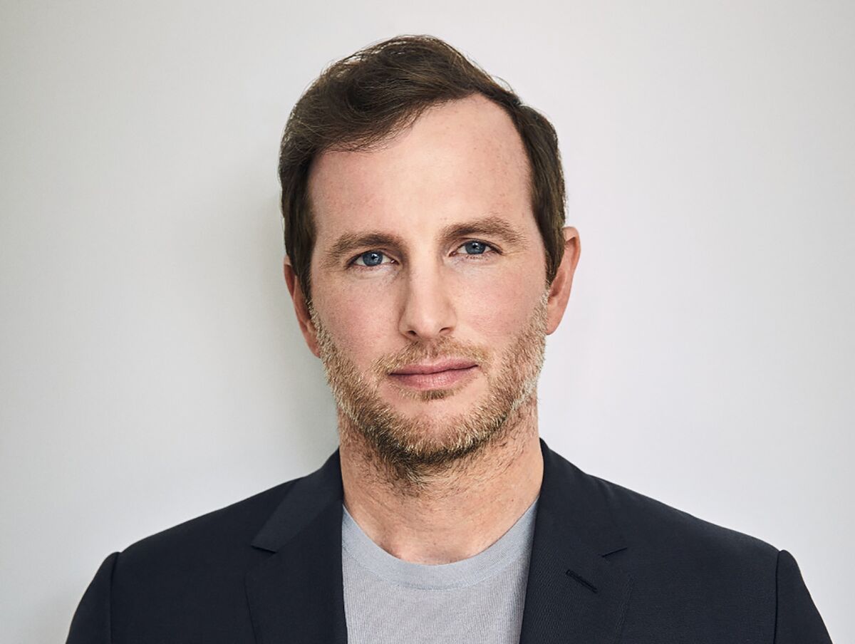 Airbnb ($ABNB) Co-Founder Joe Gebbia Stepping Back From Full-Time Role ...