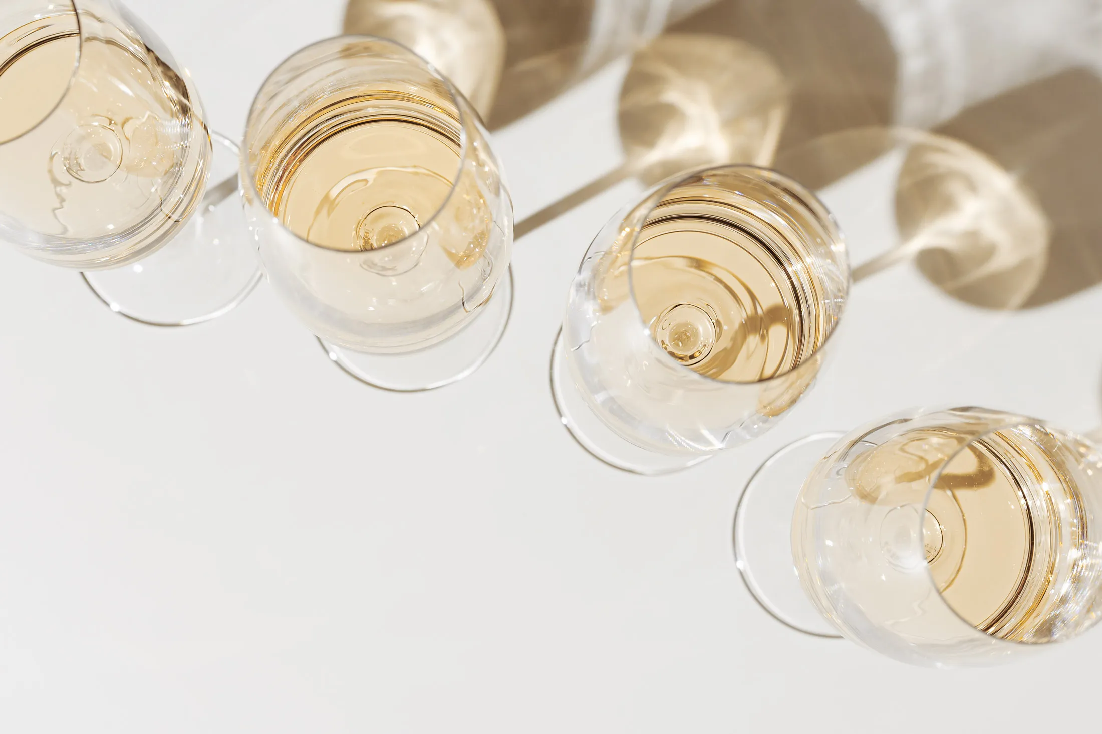 PURSUITS_WEB_WHITE WINE FUTURE