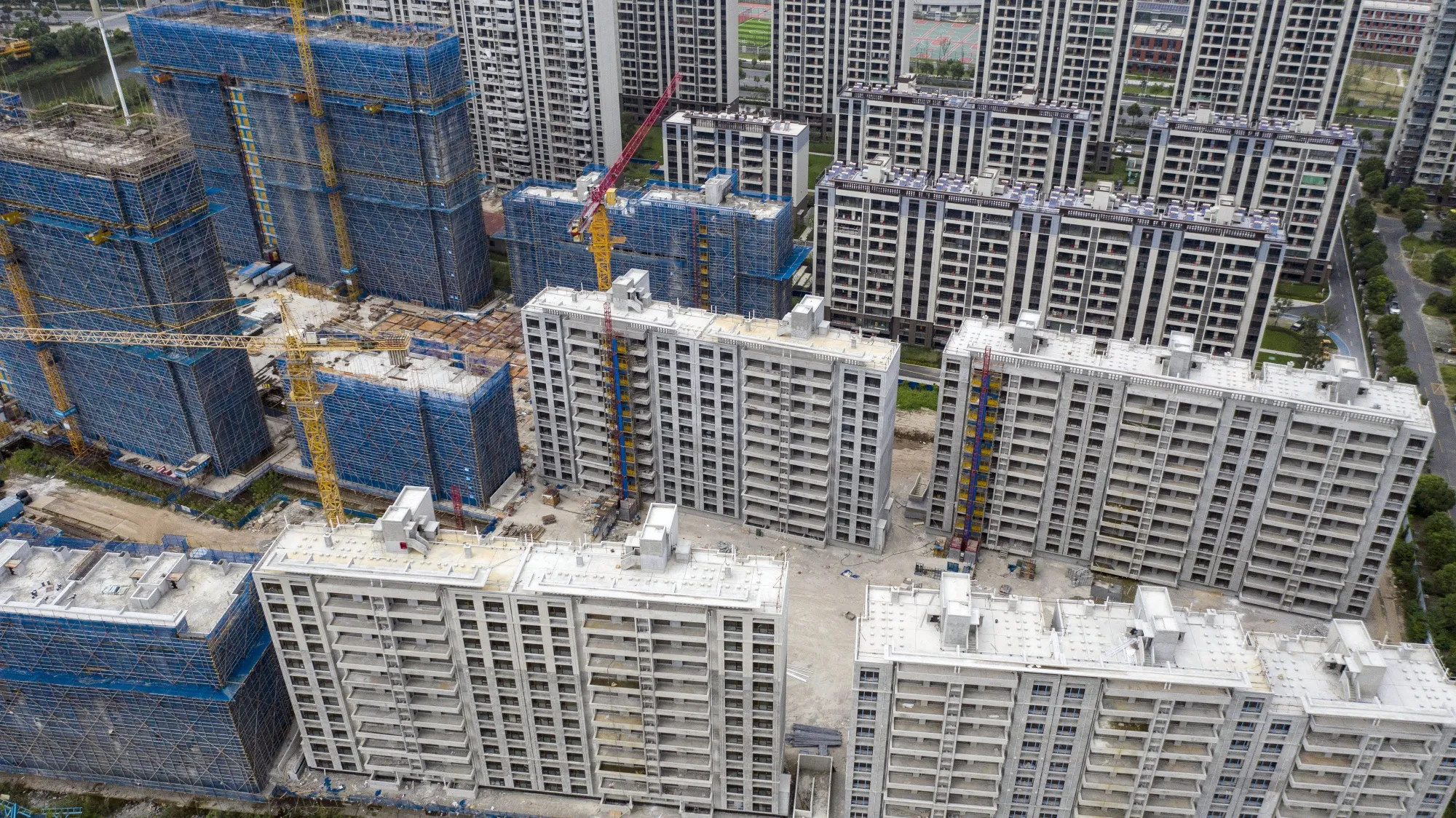 The Wangjiang Mansion project, developed by Country Garden Holdings Co., in Yangzhou, China. Country Garden has&nbsp;avoided&nbsp;a default with last-minute bond interest payments, buying what was once the country’s biggest developer a reprieve—if only briefly.