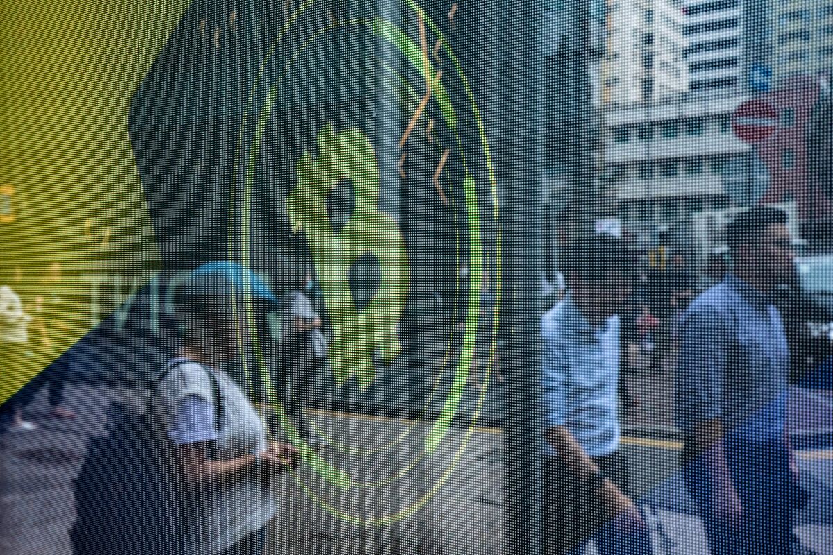 Hong Kong’s Crypto Ambitions Get a Guarded Reception From Digital-Asset Companies
