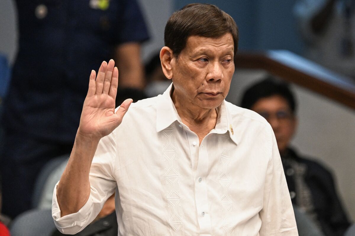 Philippines’ Duterte Faces Three Counts of Murder Before ICC