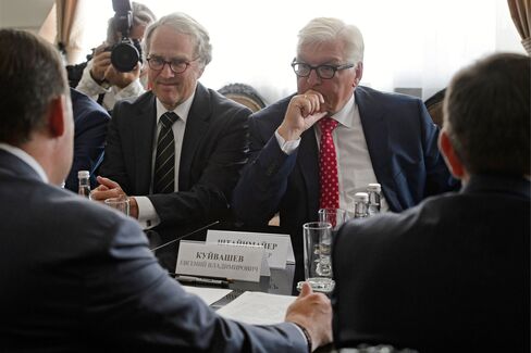Frank-Walter Steinmeier attends meetings in Yekaterinburg on Aug. 15.