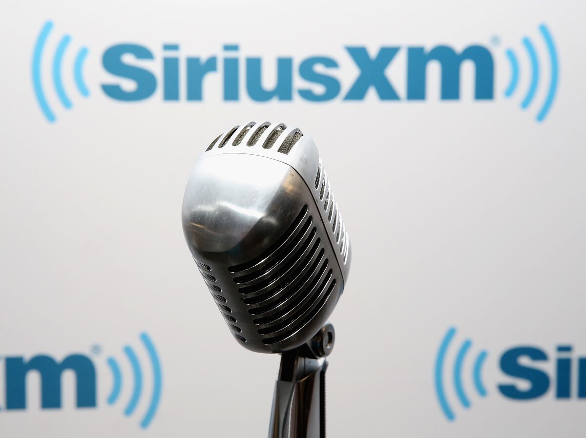 bloomberg.com - Ashley Carman - IHeartMedia Holds Merger Talks With Sirius XM as Radio Struggles