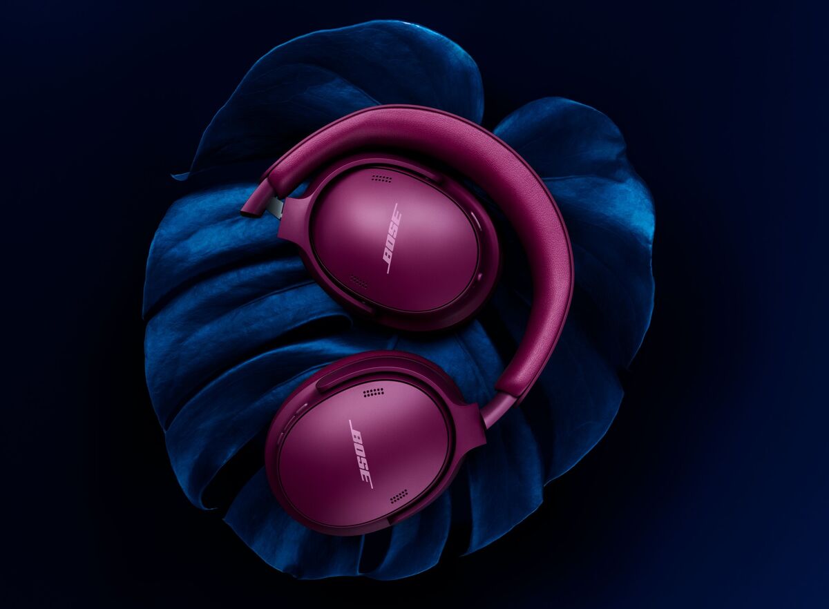 bloomberg.com - Chris Welch - Bose Debuts Revamped QuietComfort Headphones With Better Noise-Cancellation