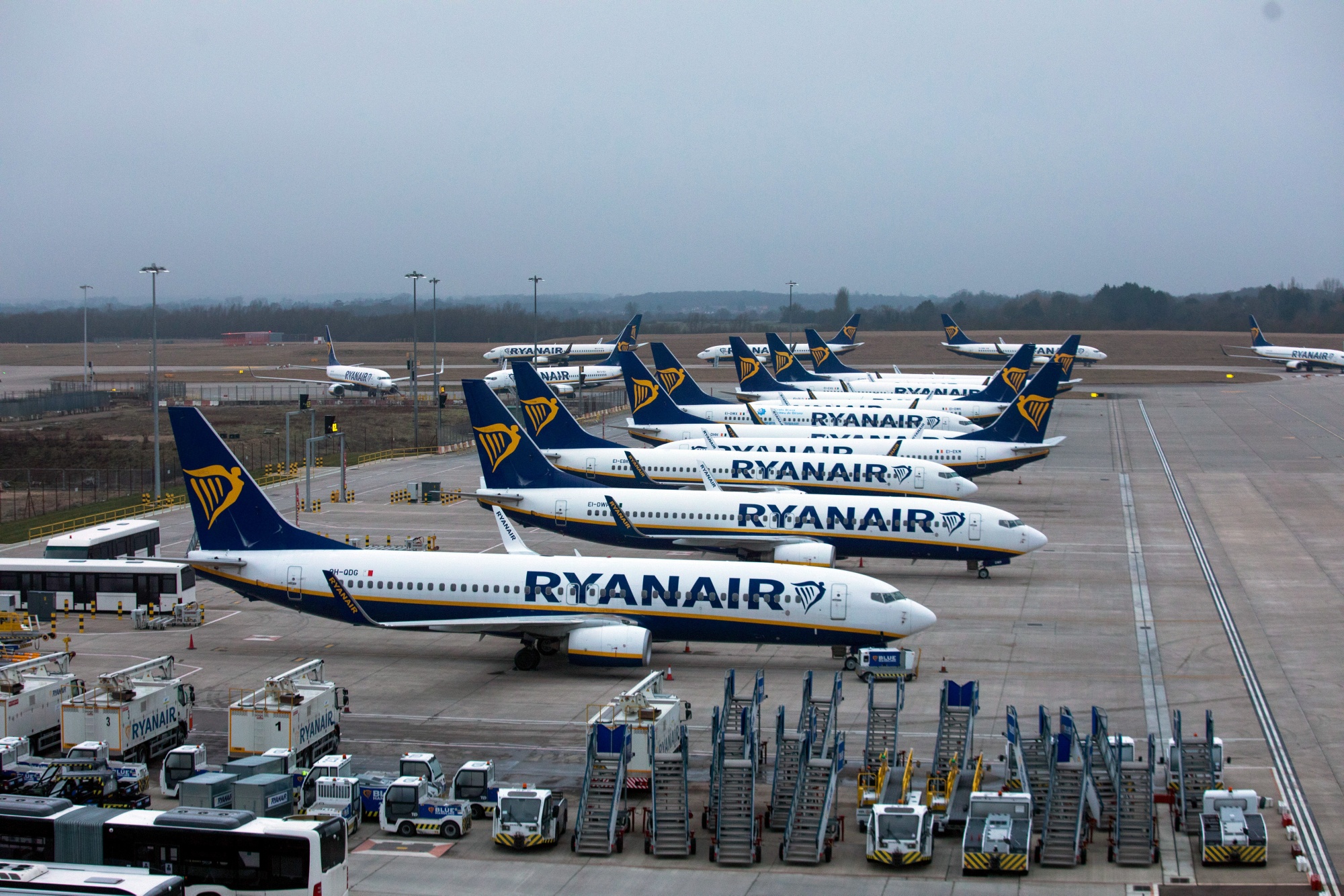 Airlines start scrapping UK planes after a new lockout