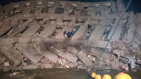 APTOPIX Taiwan Earthquake