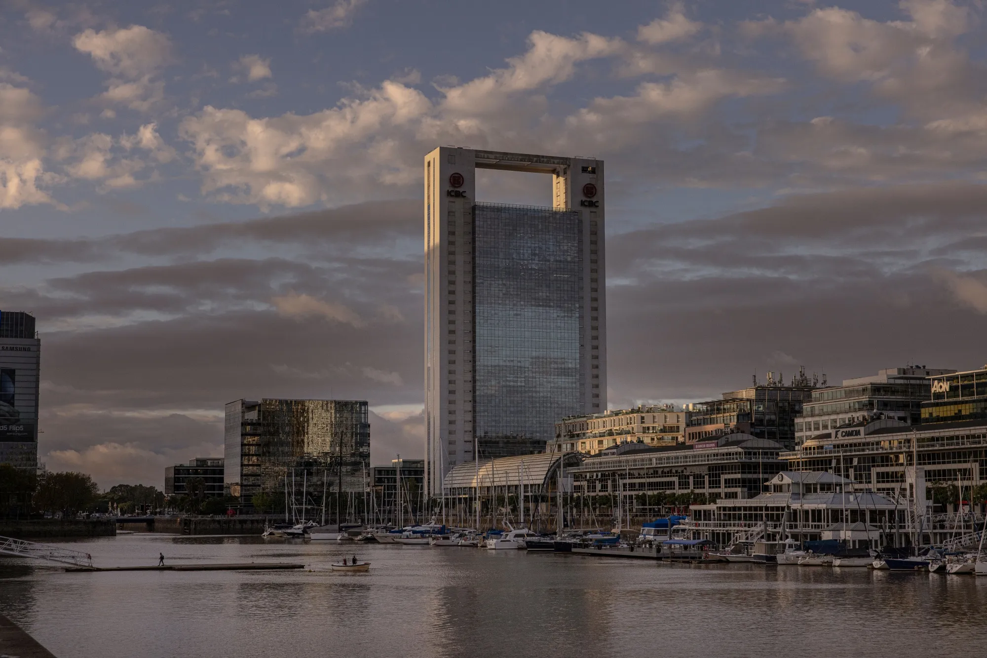Industrial and Commercial Bank of China headquarters in Buenos Aires. An ICBC spokesperson said the company has operated in Argentina for many years in compliance with regulations and will continue to support the country’s growth.&nbsp;