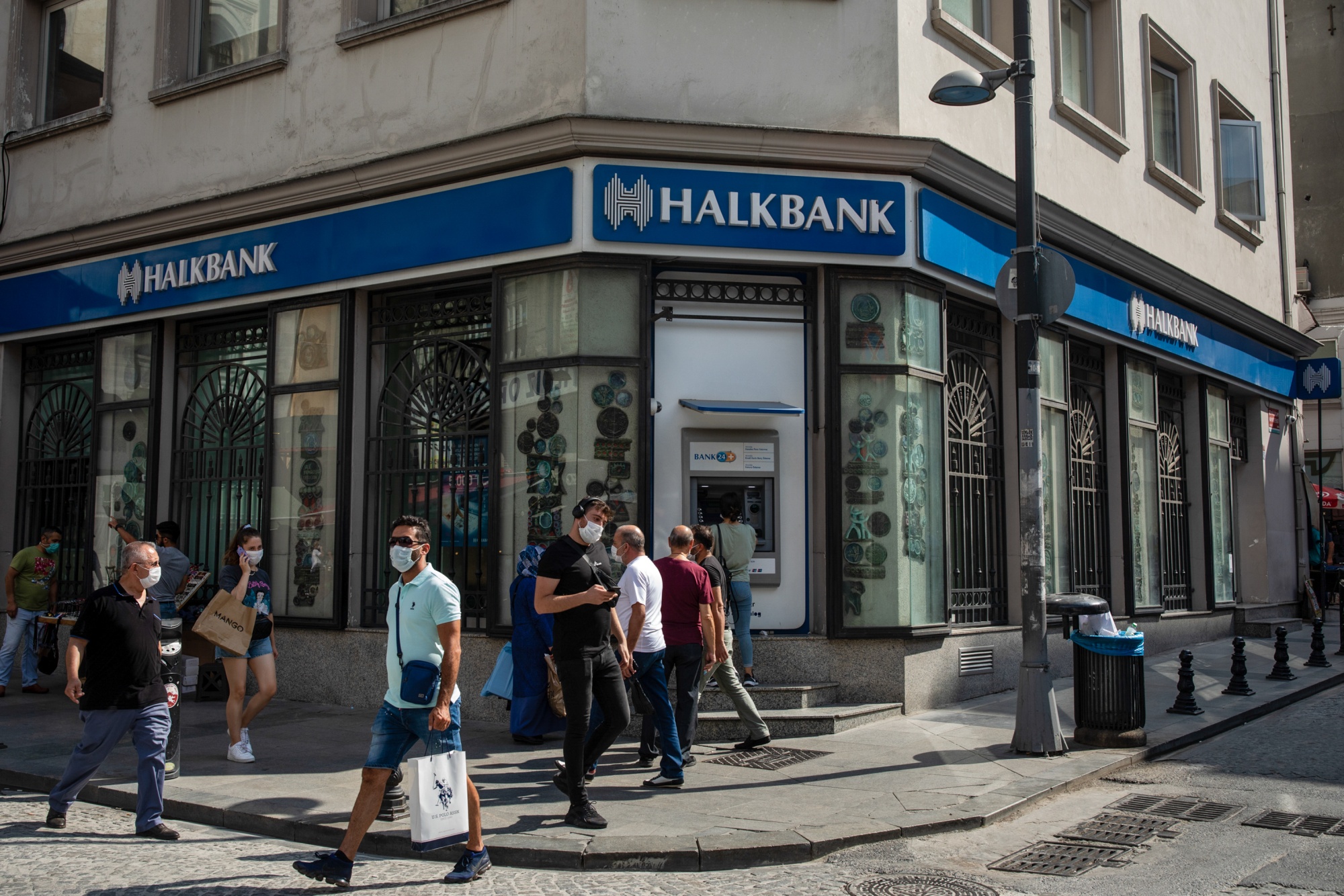 Turkey Stands Alone In Emerging Markets As Economic Woes Deepen