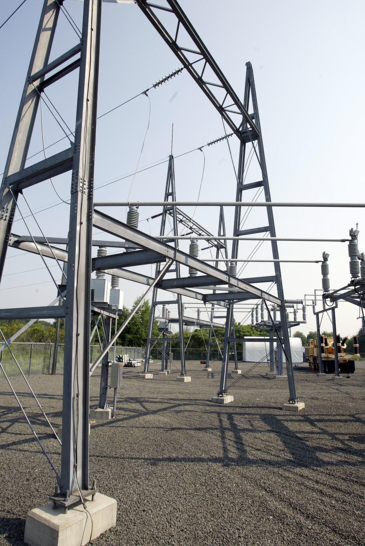 Middle East, Ukraine Attacks Show No Respite for Energy