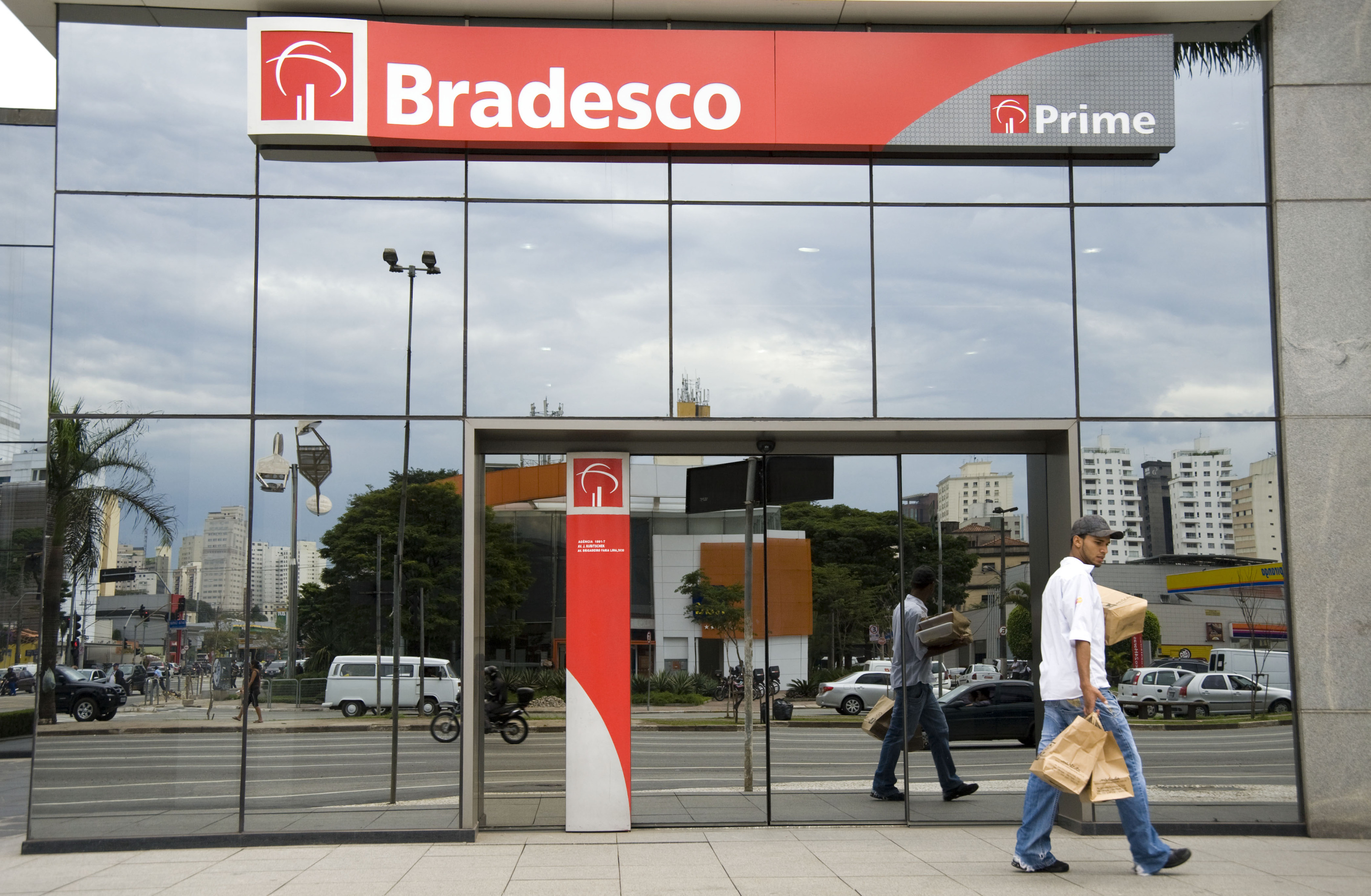 Bradesco Hunts for More US Fintech Partners to Speed Expansion - Bloomberg