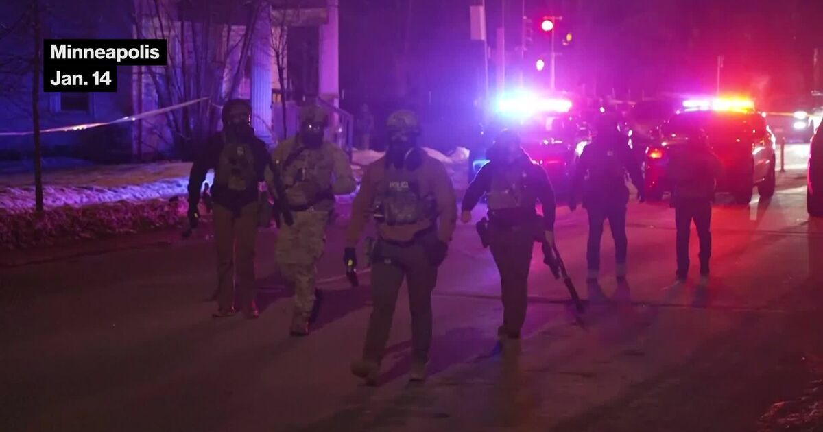 bloomberg.com - Minneapolis Tensions Rise With Traffic Stop Shooting, Tear Gas