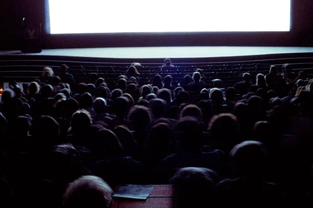 Netflix Adds Facebook Features to Its Video Service