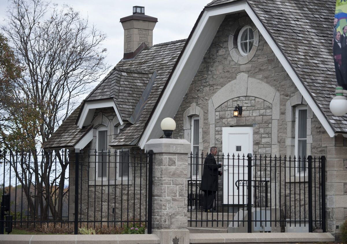 Canada Raising Funds to Fix Prime Minister’s Once Mouse-Infested Home
