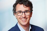 Simon Trott